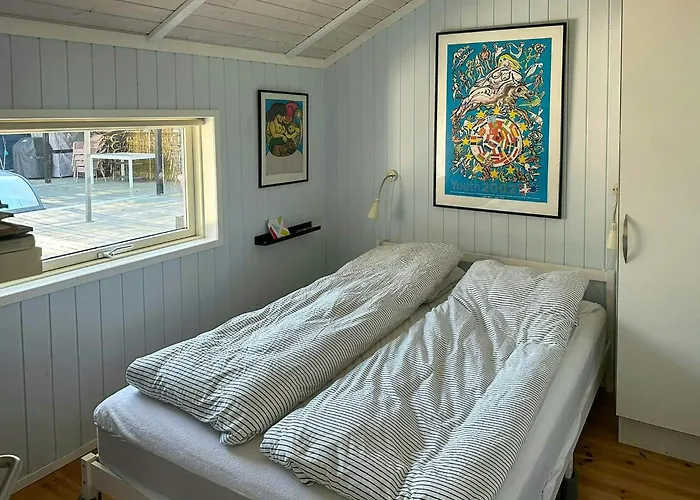 Feriehus Pool House By The North Coast Trail Near Hundested