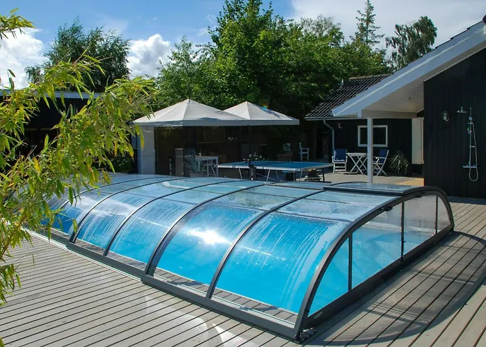 Feriehus Pool House By The North Coast Trail Near Hundested